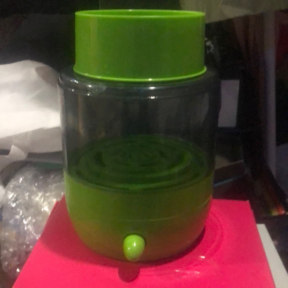 Electric paw cleaner EASYPAW